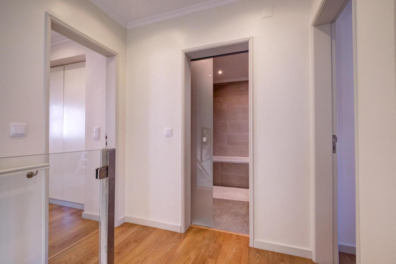 Holiday home Comfortable Town House In Quiet Area By Lovelystay